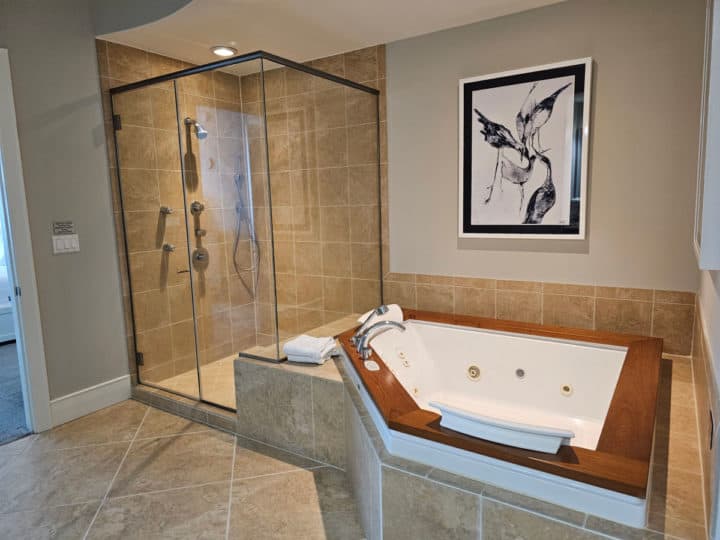 jacuzzi tub and walk in shower