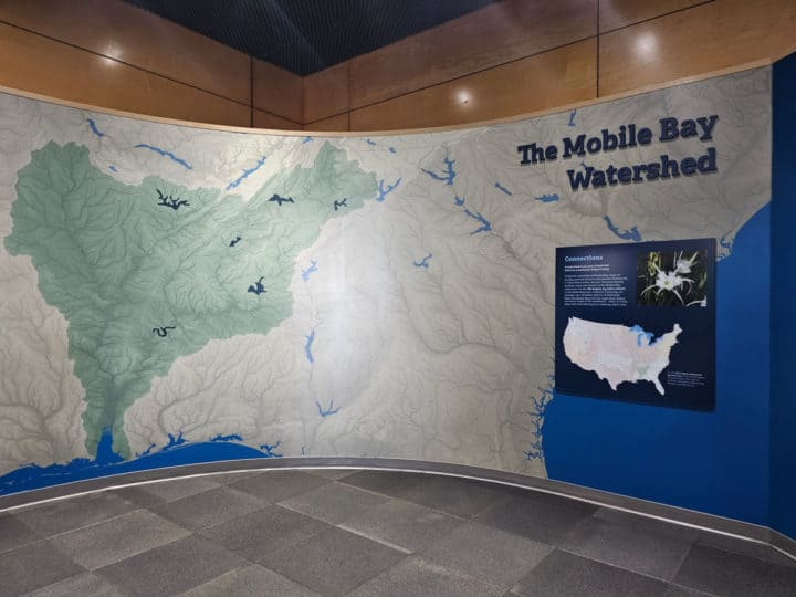 The Mobile Bay Watershed map with images of the United States and watershed area