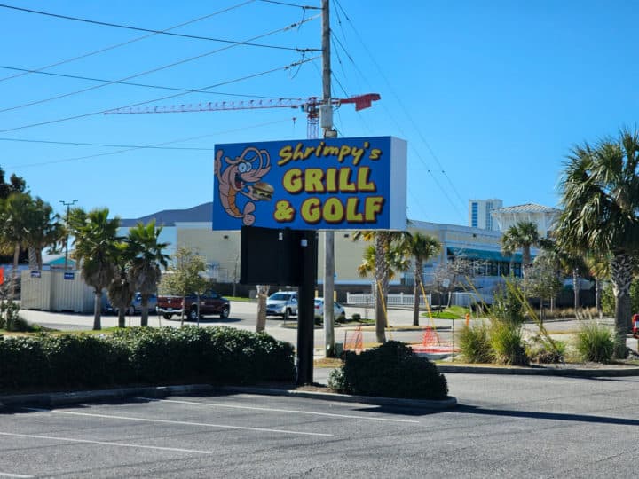 Shrimpy's Grill and Golf sign