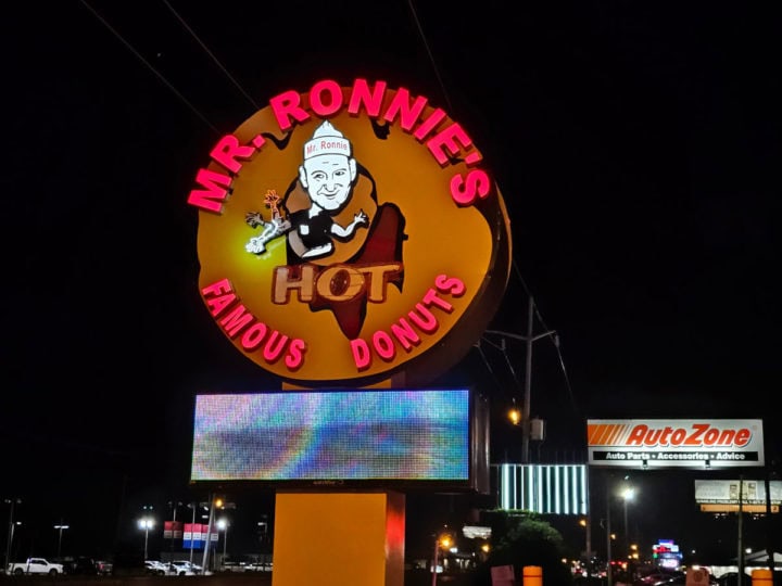 Mr. Ronnie's Famous Donuts lit up sign