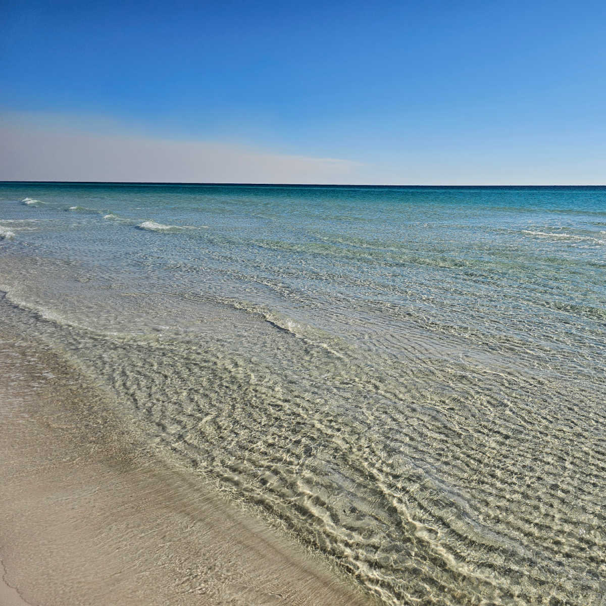 Clear gulf waters next to the beach