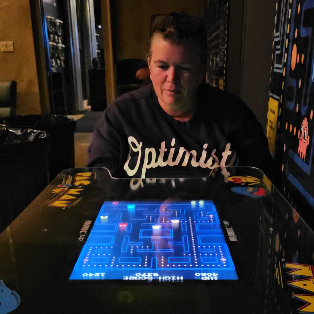 tammilee playing pacman